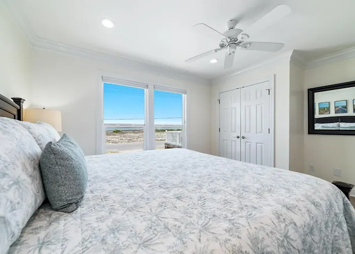 At Last By Gsvr - Updated Beachfront With Pool - Free Activities And Golf Holiday home *
