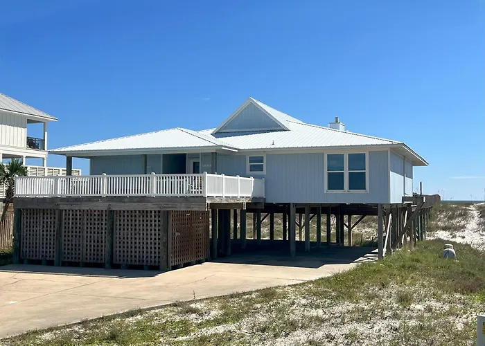 Holiday home At Last By Gsvr - Updated Beachfront With Pool - Free Activities And Golf *